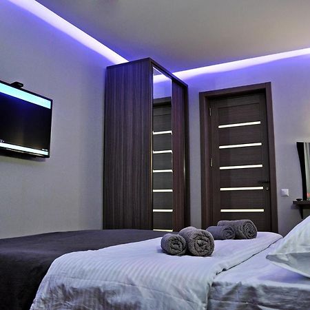 Superior Apartment On Kostava Tbilisi Ngoại thất bức ảnh