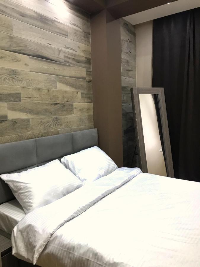 Superior Apartment On Kostava Tbilisi Ngoại thất bức ảnh